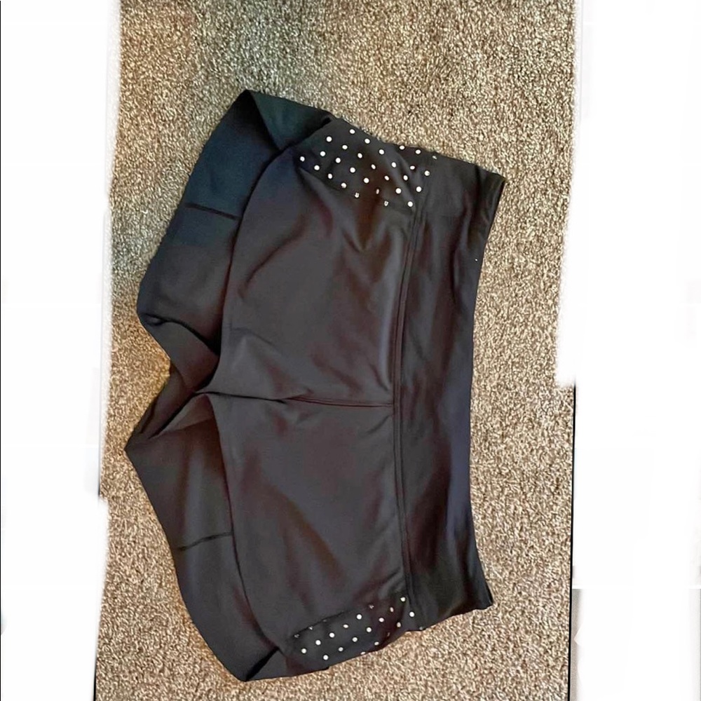 Lululemon speed up short